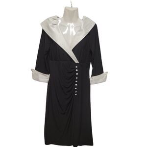 𝅺black and White High Collar Three Quarter Sleeve Elegant Dress Size 8  - NWOT